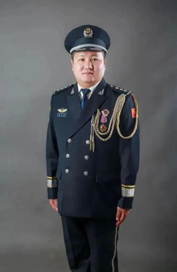 泸深配 36岁杨旭恒，递补为河南省委委员